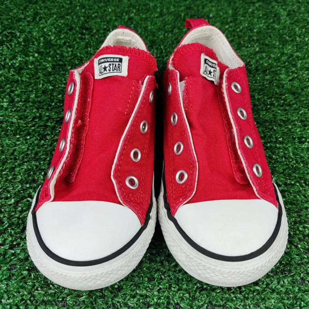 Converse Sneakers Kids 10 Red Chuck Taylor All Star Slip On Low Top 764029F